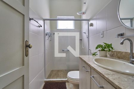 Casa à venda com 270m², 5 quartos e sem vaga Casa à venda com 270m², 5 quartos e sem vagaBanheiro 2