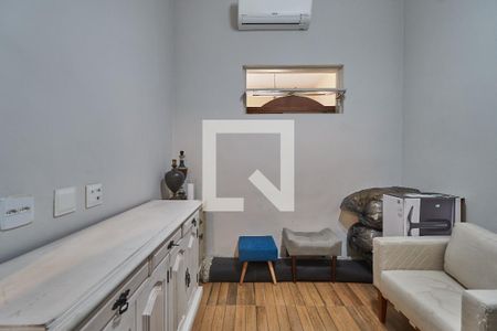 Casa à venda com 270m², 5 quartos e sem vaga Casa à venda com 270m², 5 quartos e sem vagaQuarto 2