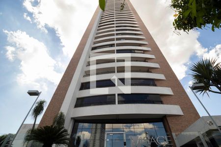 Apartamento para alugar com 80m², 3 quartos e 2 vagasFachada