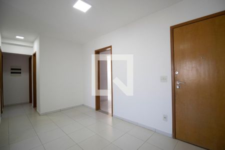 Sala de apartamento para alugar com 3 quartos, 80m² em Setor Leste Universitário, Goiânia