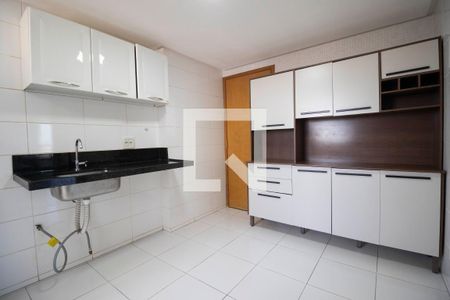 Apartamento para alugar com 80m², 3 quartos e 2 vagasCozinha