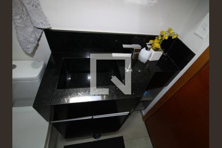 Casa de condomínio à venda com 88m², 2 quartos e 1 vagaLavabo