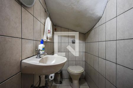 Lavabo de casa à venda com 4 quartos, 149m² em Parque Pinheiros, Taboão da Serra
