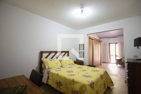 Quarto 1 de casa à venda com 4 quartos, 149m² em Parque Pinheiros, Taboão da Serra