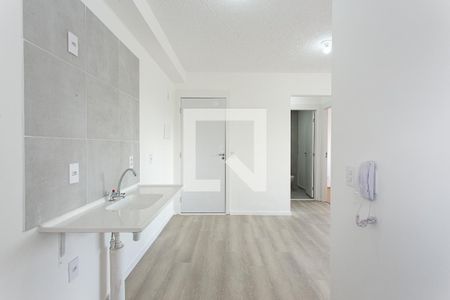 Cozinha de apartamento para alugar com 2 quartos, 39m² em Tatuapé, São Paulo