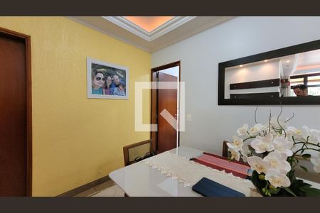 Sala de apartamento à venda com 3 quartos, 94m² em Jardim Campinas, Campinas
