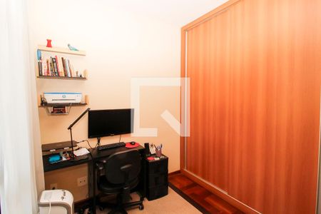 Apartamento à venda com 125m², 3 quartos e 1 vagaQuarto 2