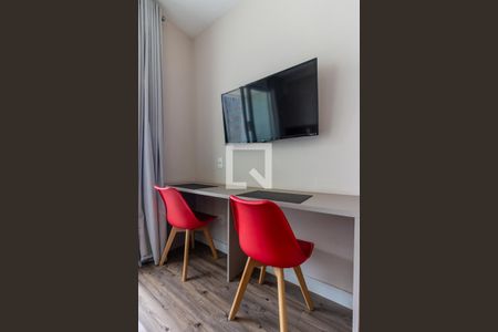 Studio à venda com 23m², 1 quarto e 1 vagaStudio - Mesa e Cadeiraas