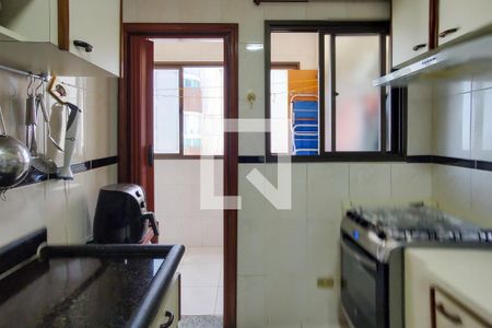Apartamento para alugar com 86m², 2 quartos e 2 vagasCozinha
