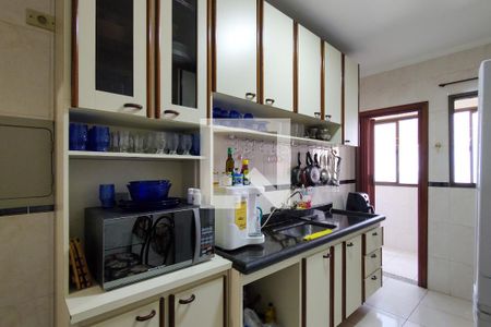 Apartamento para alugar com 86m², 2 quartos e 2 vagasCozinha