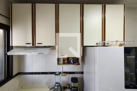 Apartamento para alugar com 86m², 2 quartos e 2 vagasCozinha