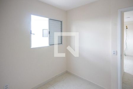 Quarto 02 de apartamento para alugar com 2 quartos, 37m² em Parque São Lucas, São Paulo