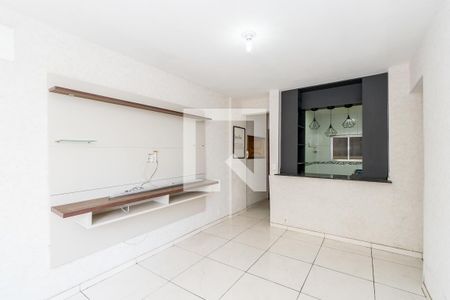 Sala de apartamento à venda com 3 quartos, 63m² em Olaria, Rio de Janeiro