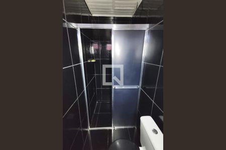 Banheiro 1 de casa para alugar com 2 quartos, 95m² em São José, São Leopoldo
