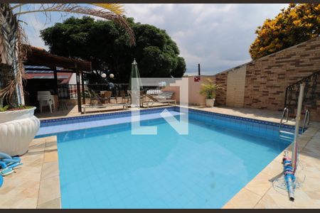 Casa à venda com 680m², 5 quartos e 5 vagasPiscina