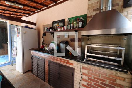 Casa à venda com 680m², 5 quartos e 5 vagasÁrea gourmet