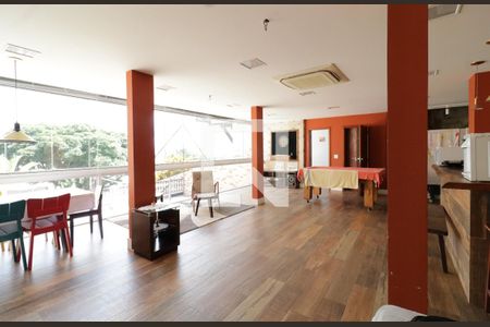 Casa à venda com 680m², 5 quartos e 5 vagasSalão de jogos