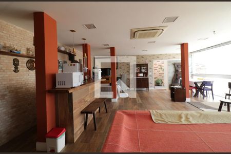 Casa à venda com 680m², 5 quartos e 5 vagasSalão de jogos