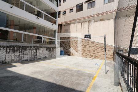 Casa à venda com 680m², 5 quartos e 5 vagasQuadra Esportiva