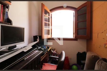 Casa à venda com 680m², 5 quartos e 5 vagasEscritório