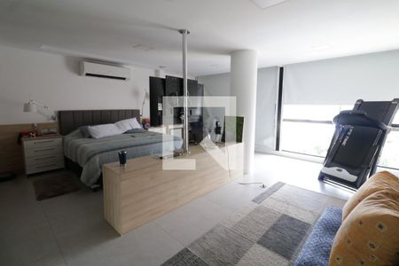 Casa à venda com 680m², 5 quartos e 5 vagasSuíte 2