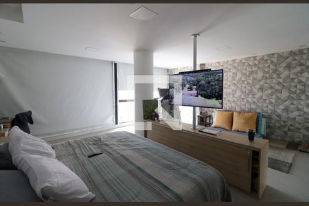 Casa à venda com 680m², 5 quartos e 5 vagasSuíte 2