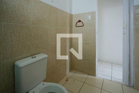 Banheiro de apartamento para alugar com 1 quarto, 80m² em Navegantes, Porto Alegre