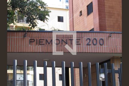 Fachada de apartamento para alugar com 2 quartos, 77m² em Vila Sônia, São Paulo