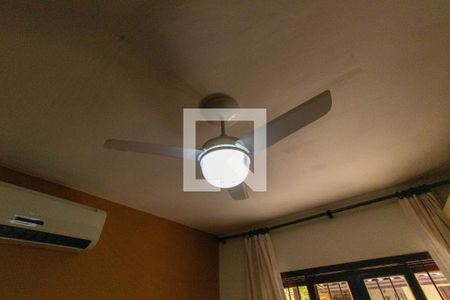 Casa à venda com 225m², 4 quartos e 1 vaga Casa à venda com 225m², 4 quartos e 1 vagaVentilador Suíte