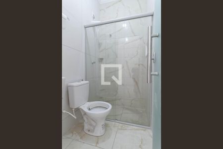 Casa para alugar com 180m², 2 quartos e 2 vagasBanheiro social 