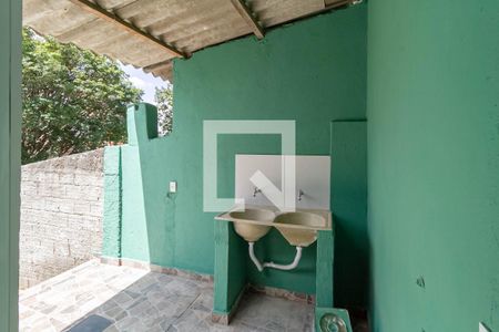 Casa para alugar com 180m², 2 quartos e 2 vagasÁrea de serviço 