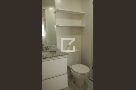 Banheiro de apartamento para alugar com 2 quartos, 69m² em Vila Bertioga, São Paulo