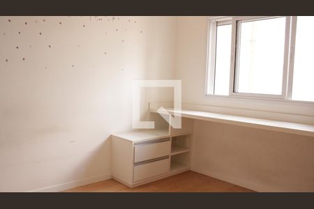 Quarto de apartamento para alugar com 2 quartos, 69m² em Vila Bertioga, São Paulo