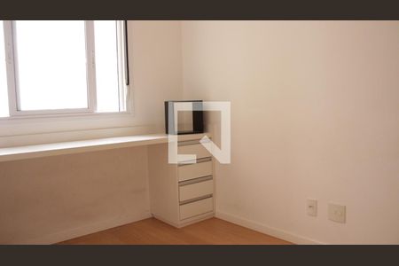 Quarto de apartamento para alugar com 2 quartos, 69m² em Vila Bertioga, São Paulo