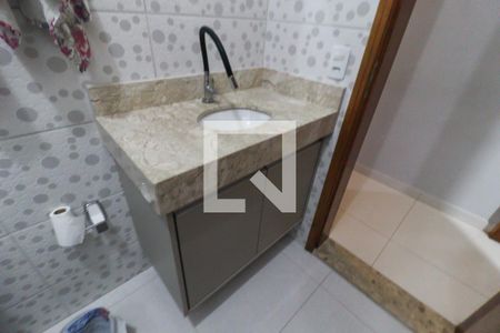 Casa à venda com 152m², 2 quartos e 2 vagasBanheiro