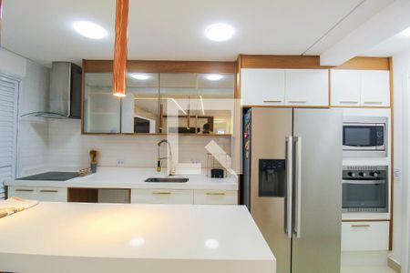 Apartamento para alugar com 117m², 2 quartos e 2 vagas Apartamento para alugar com 117m², 2 quartos e 2 vagasCozinha