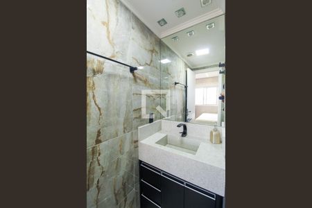 Apartamento para alugar com 117m², 2 quartos e 2 vagas Apartamento para alugar com 117m², 2 quartos e 2 vagasBanheiro da Suíte 1