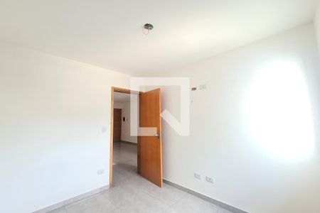 Quarto 1 de apartamento para alugar com 2 quartos, 45m² em Jardim Piqueroby, São Paulo