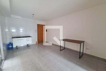 Sala e Cozinha de apartamento para alugar com 2 quartos, 45m² em Jardim Piqueroby, São Paulo