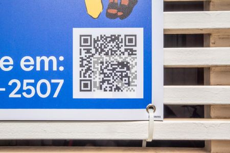 Casa à venda com 132m², 3 quartos e 2 vagas Casa à venda com 132m², 3 quartos e 2 vagasPlaca