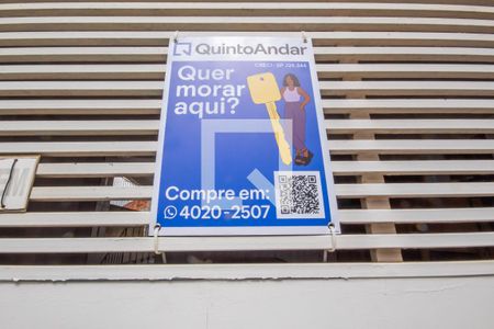 Casa à venda com 132m², 3 quartos e 2 vagas Casa à venda com 132m², 3 quartos e 2 vagasPlaca