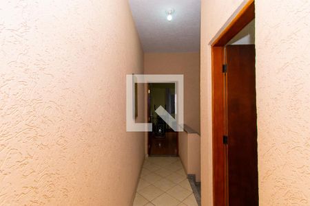 Casa à venda com 250m², 4 quartos e 4 vagasCorredor