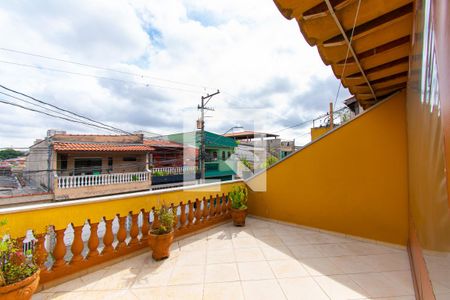 Casa à venda com 250m², 4 quartos e 4 vagasVaranda do Quarto 2