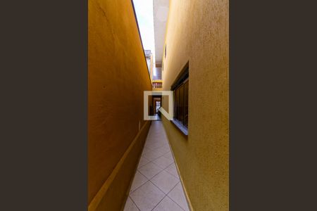 Casa à venda com 250m², 4 quartos e 4 vagasCorredor Externo