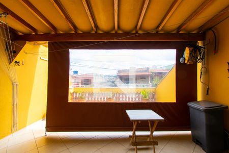 Casa à venda com 250m², 4 quartos e 4 vagasVaranda do Quarto 2