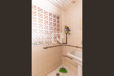 Studio para alugar com 50m², 1 quarto e sem vaga Studio para alugar com 50m², 1 quarto e sem vagaLavanderia