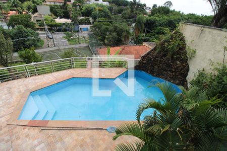 Casa à venda com 800m², 5 quartos e 8 vagasÁrea externa