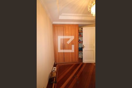 Casa à venda com 800m², 5 quartos e 8 vagasEscritório