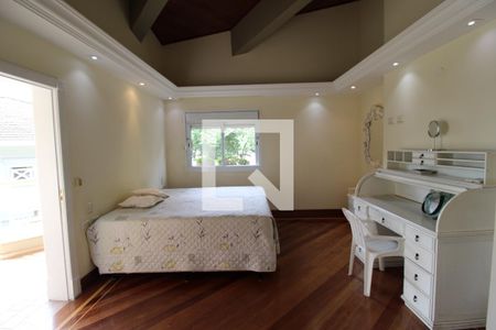 Casa à venda com 800m², 5 quartos e 8 vagasSuite 4