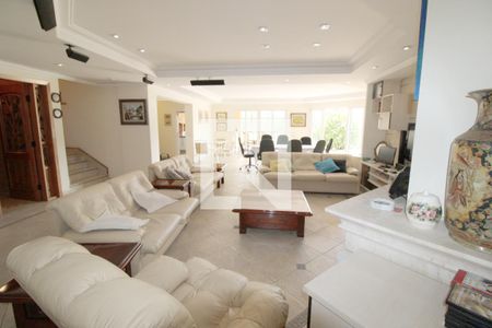 Casa à venda com 800m², 5 quartos e 8 vagasSala 2